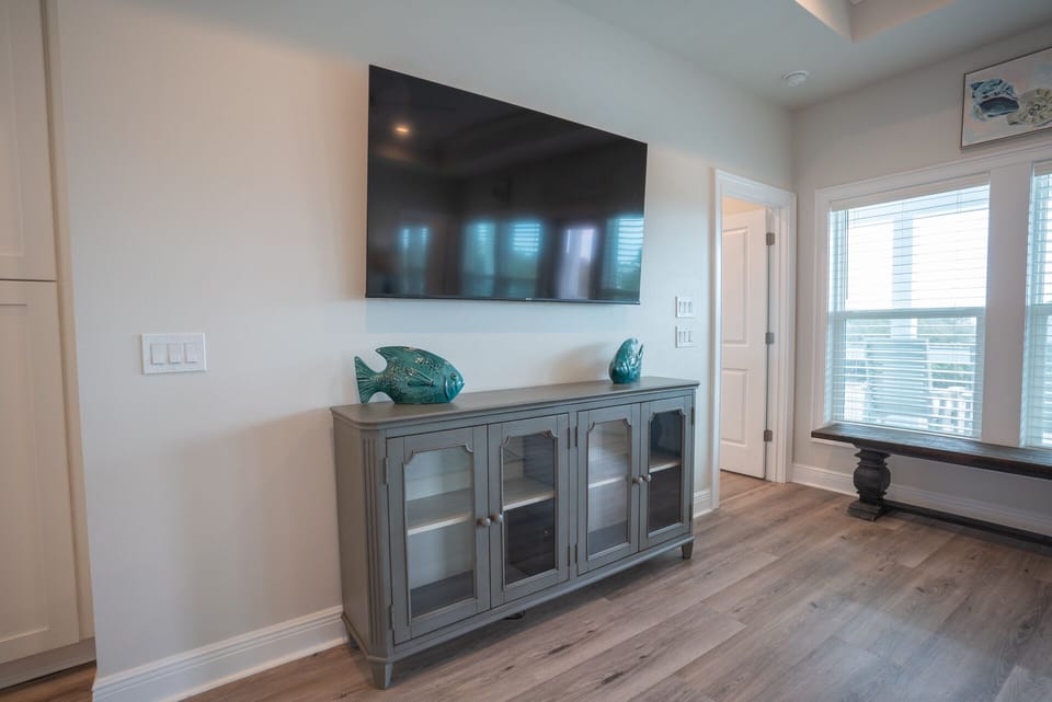 Smart TV is every room, streaming services only