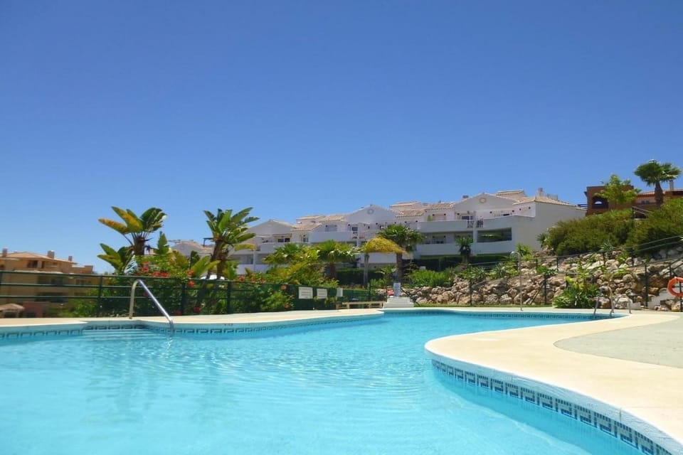 Holiday Home Swimming Pool