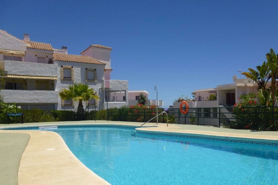 Holiday Home Swimming Pool