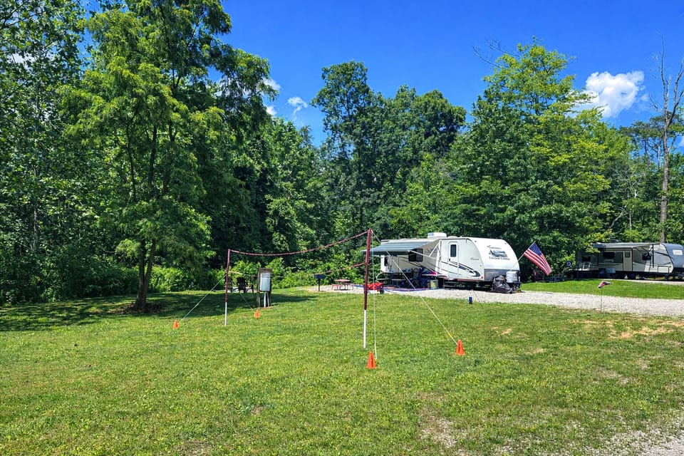 RV site 4 (side yard)