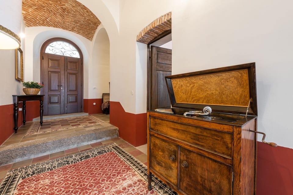 Classic Double or Twin Room | Egyptian cotton sheets, premium bedding, down comforters, minibar