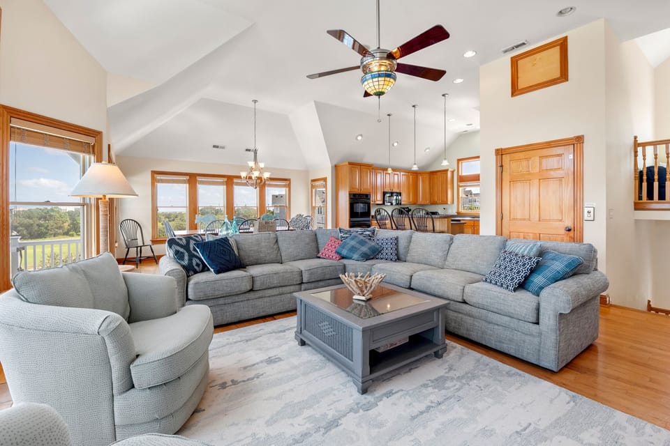 CC217: Changes In Attitude | Top Level Living Area