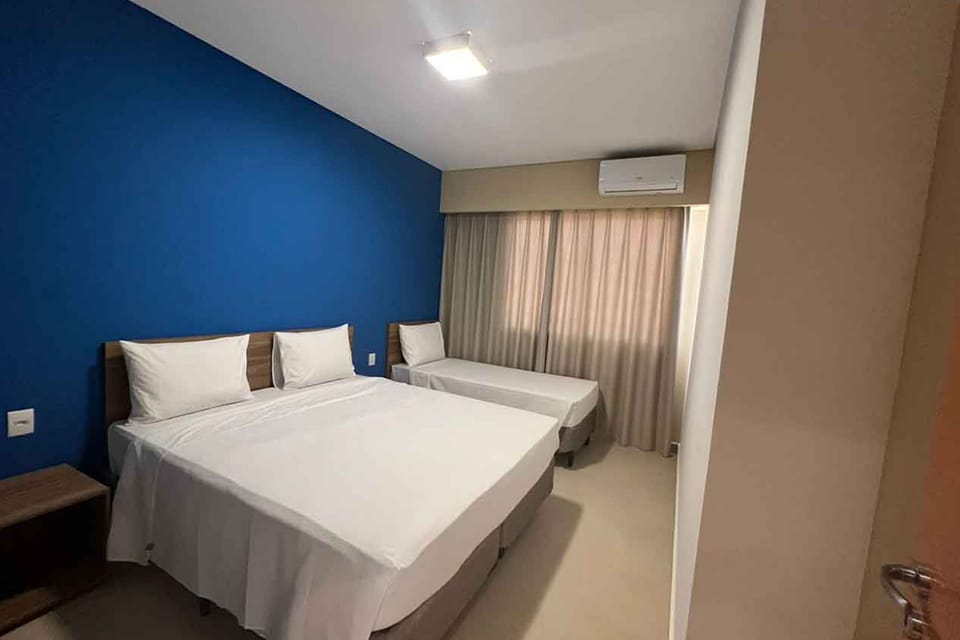 Luxo I | 1 bedroom, desk, laptop workspace, soundproofing