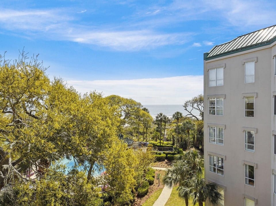 Beautiful Views from 3405 Windsor Court South
