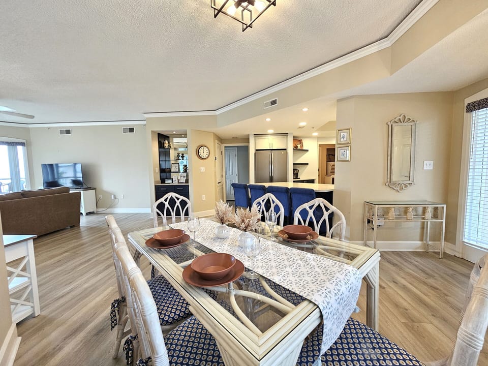 Dining Area Opens to Living Room and Kitchen at 3405 Windsor Court South