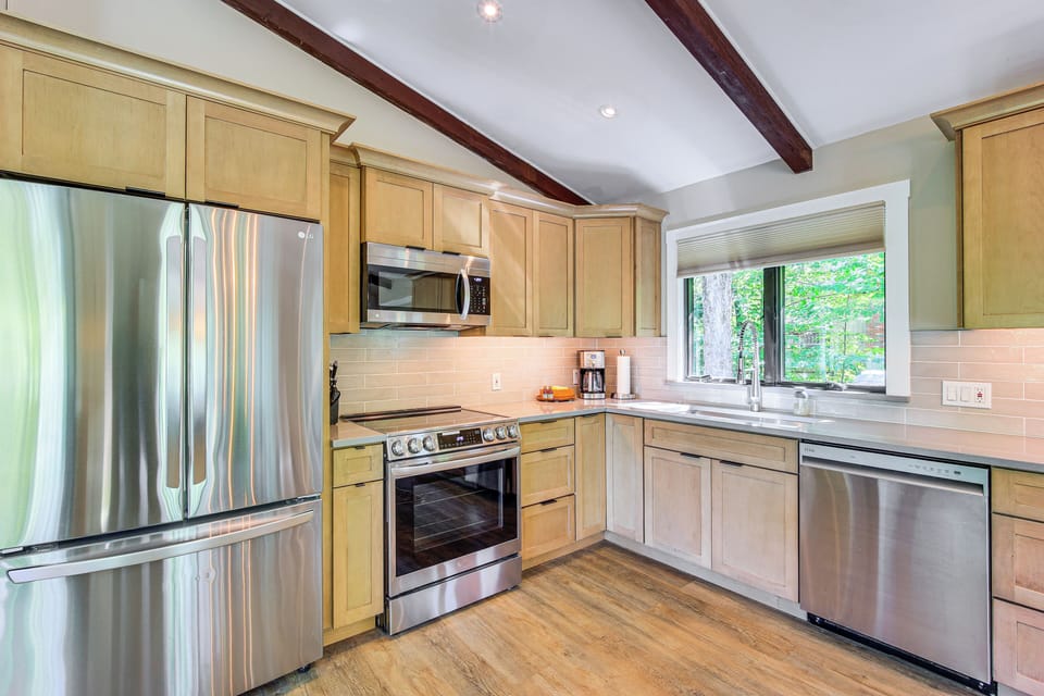 Kitchen | Cooking Basics Supplied