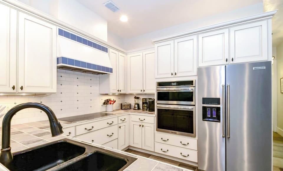 Crystal Gold - Fully Equipped Kitchen