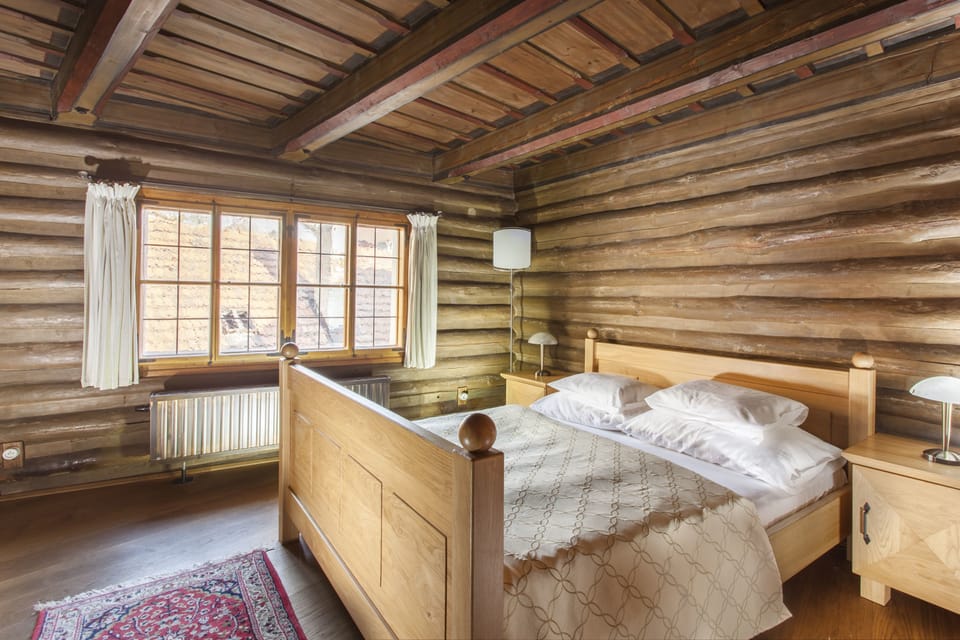 One Bedroom Suite | Minibar, in-room safe, iron/ironing board, free WiFi