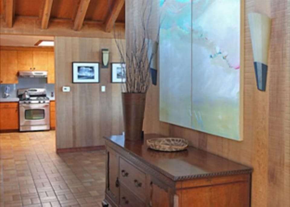 Entry Hallway