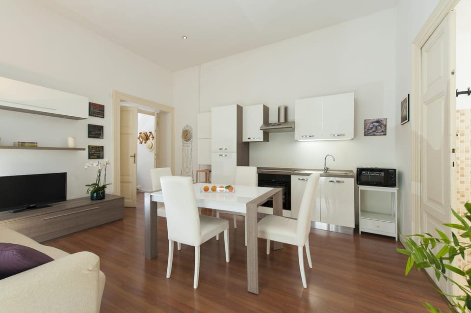 House | 1 bedroom