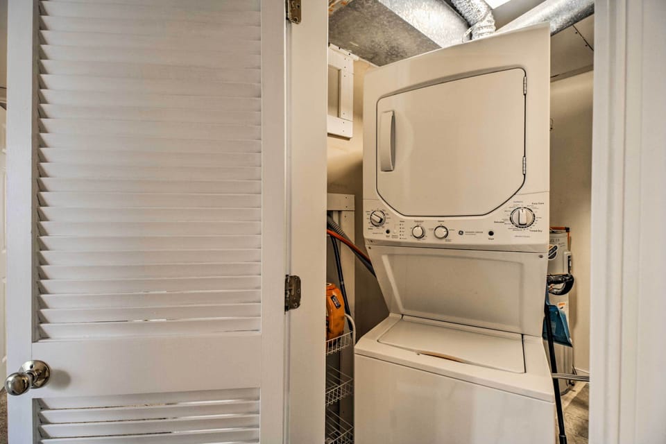 Washer + Dryer