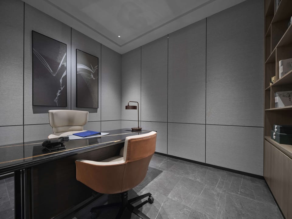 Presidential Suite, 1 King Bed | Premium bedding, down comforters, desk, laptop workspace