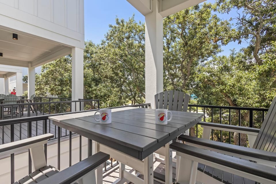 Private porch