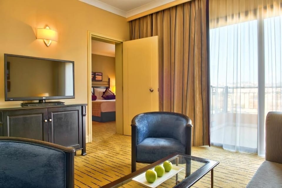 Minibar, in-room safe, iron/ironing board, rollaway beds