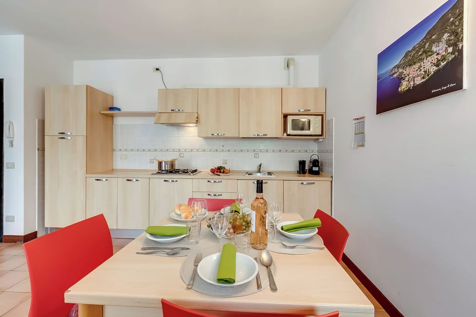 Kitchen and dining area
