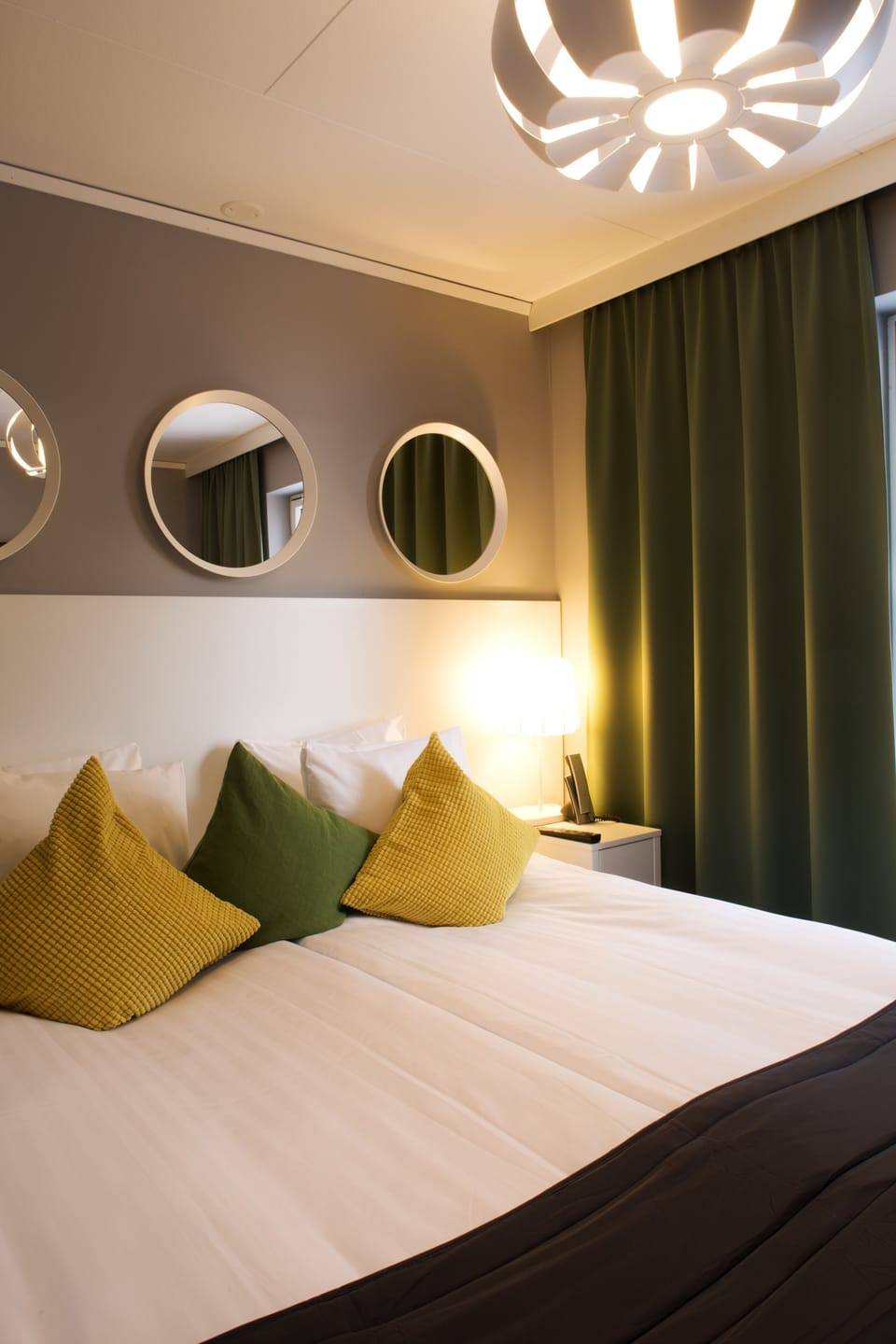 Superior Room (King, no pool/spa included) | Premium bedding, down comforters, in-room safe, desk
