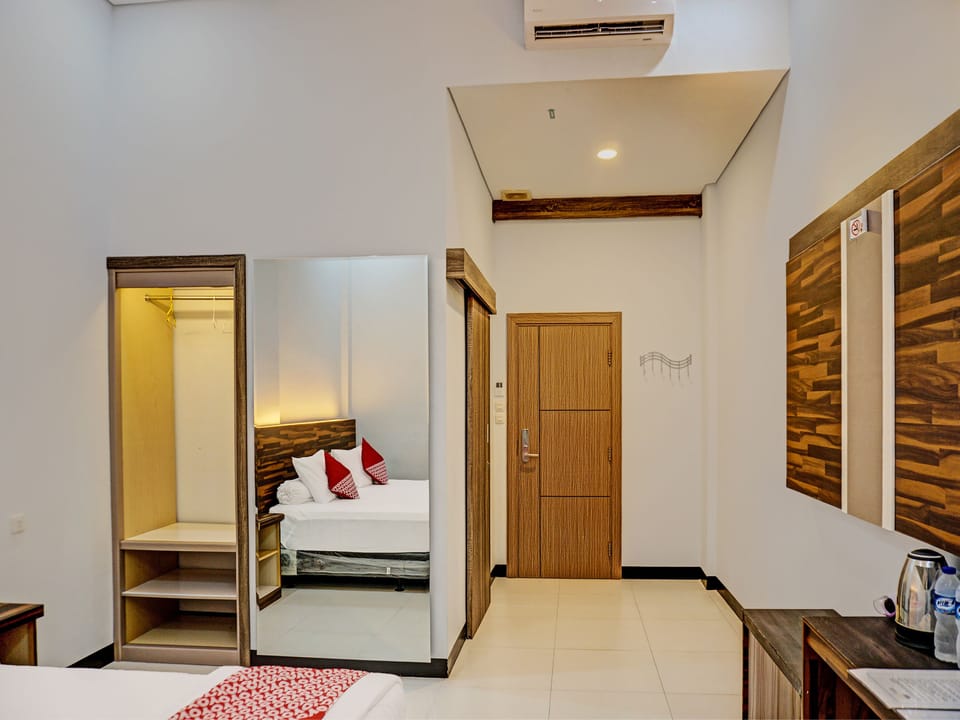 Superior Double Room | WiFi (free), bed sheets