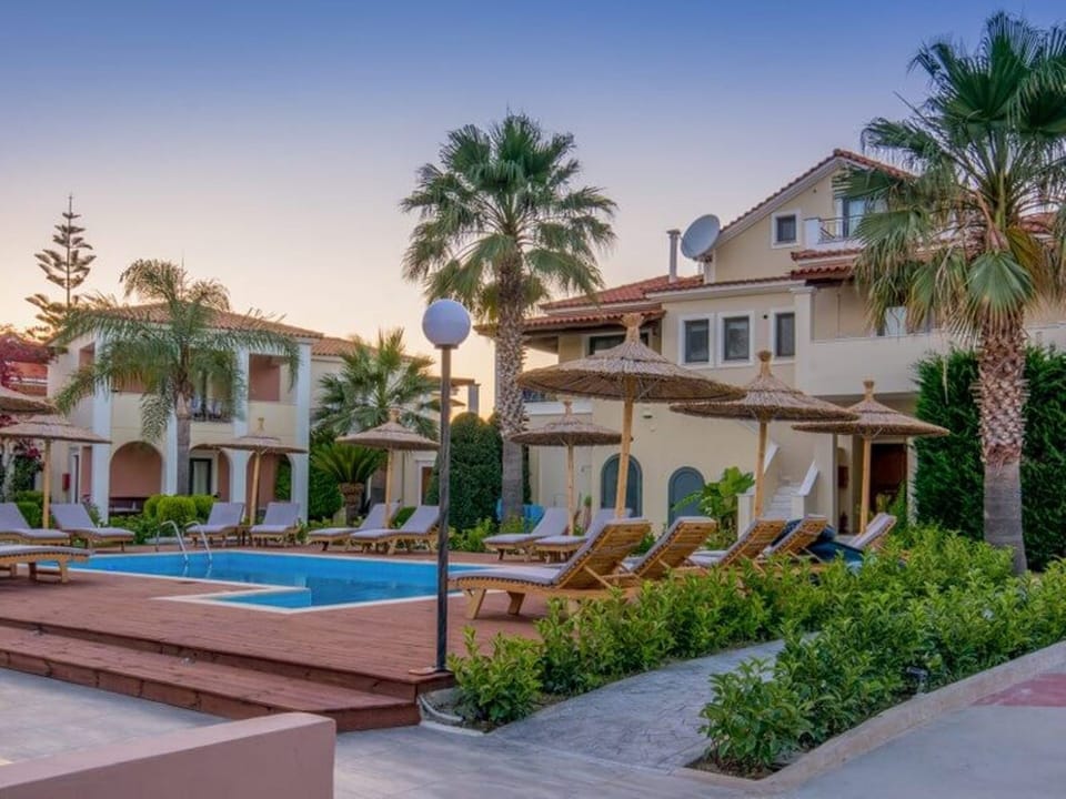 Astarte Villas - Coco Palm Deluxe 2 Bedroom Apartment N2