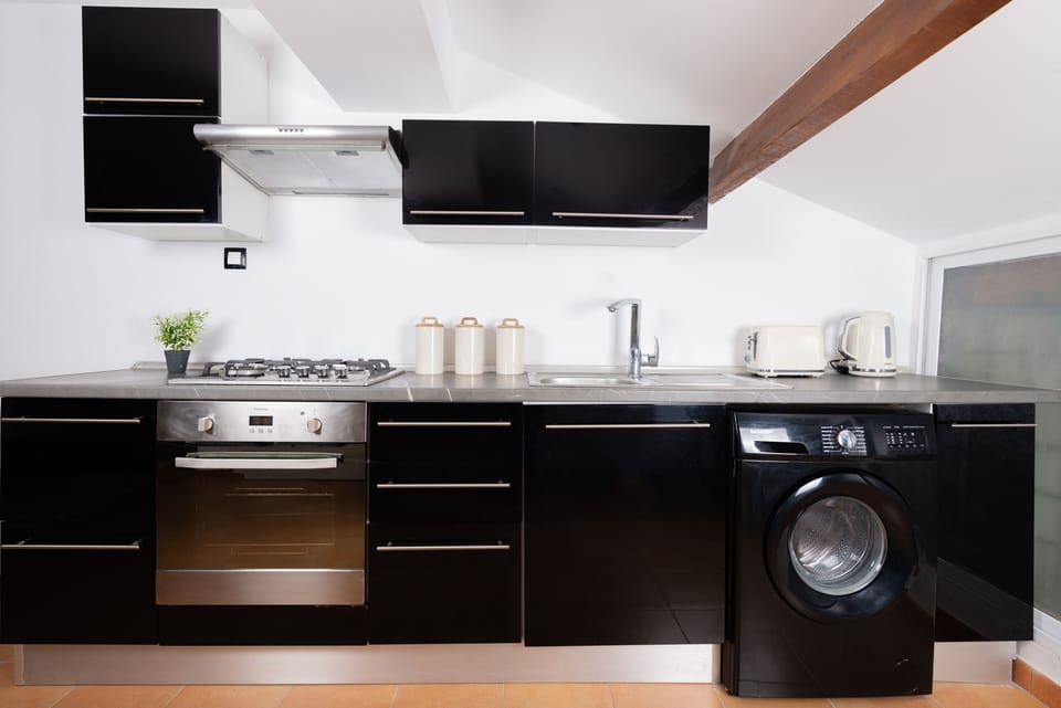 Apartment | Private kitchen | Fridge, microwave, oven, stovetop
