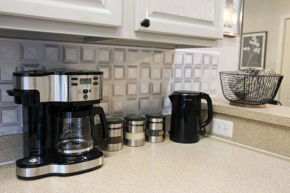 Start your morning right at our fully equipped coffee and tea station. Whether you prefer a fresh pot of coffee or a hot cup of tea, we have you covered.