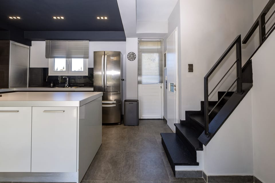 Comfort Apartment | Private kitchen | Electric kettle
