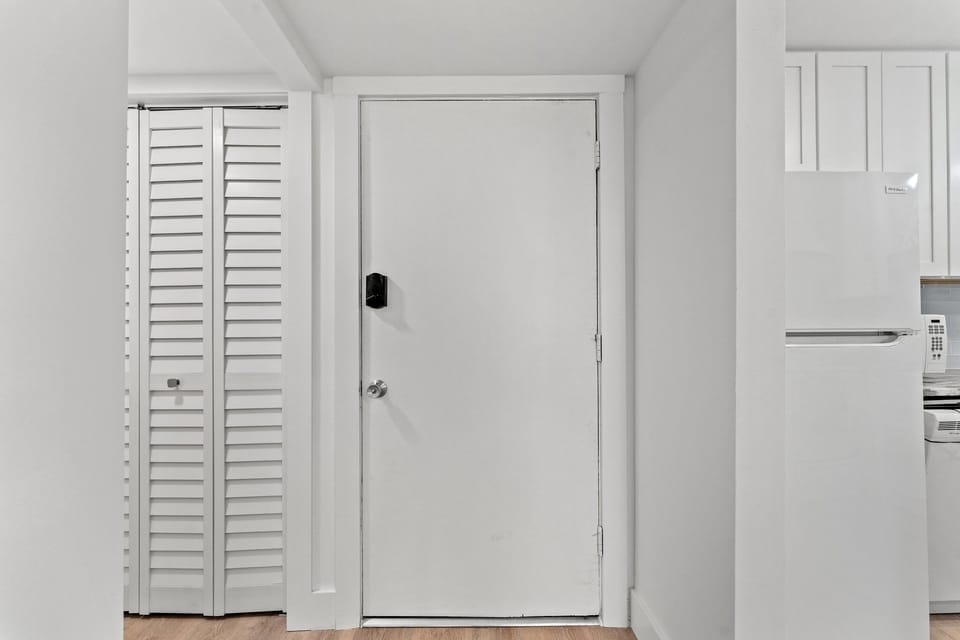 Unit's Entrance