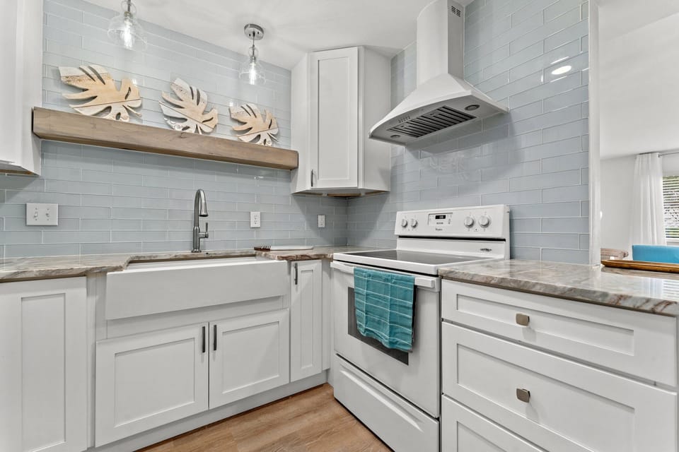 Full Kitchen
