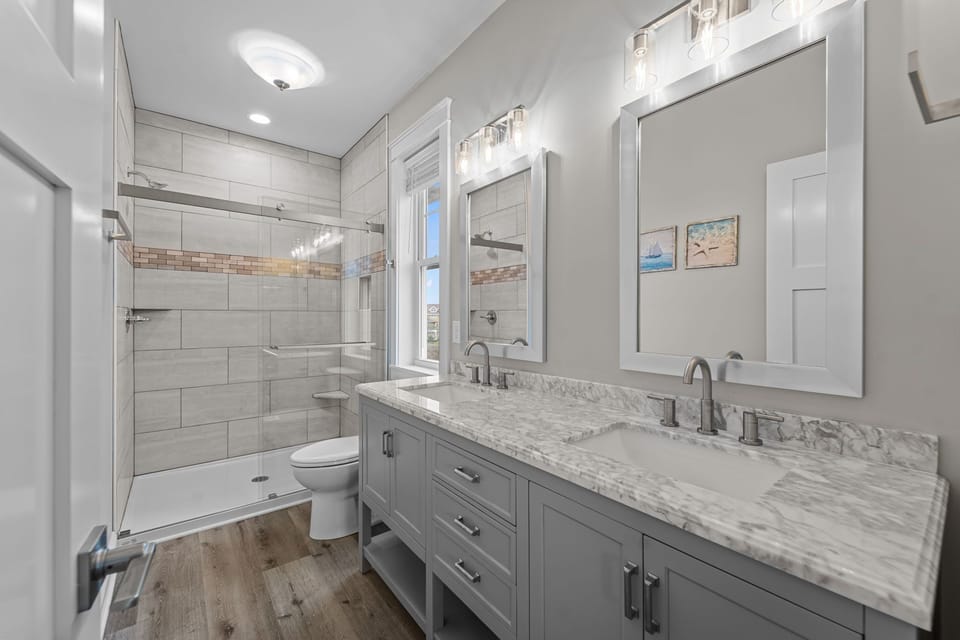 Private Master Bath with Double Vanity