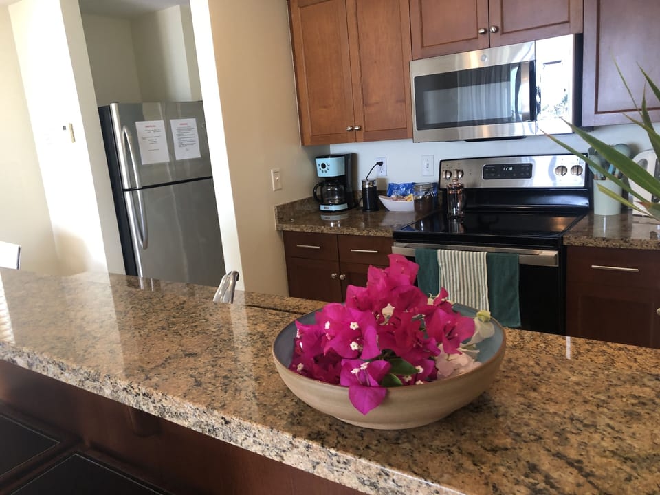 Fully equipped kitchen. 