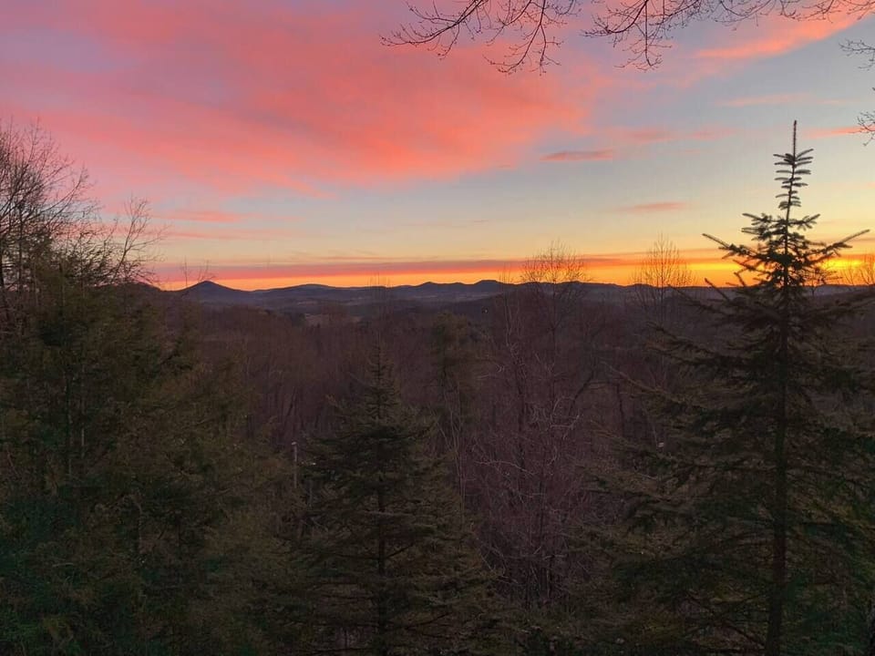 Come enjoy our amazing sunrise views!