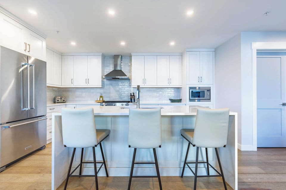 The perfect spot for breakfast, or a glass of wine while you entertain the chef!