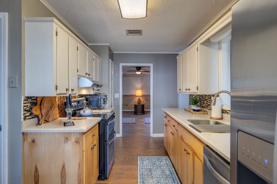 Fully equipped kitchen