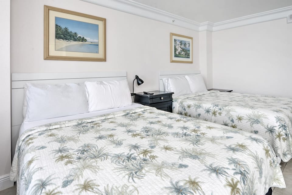 Plenty of room for everyone! Our Two Queen Beds mean comfort for up to four guests. 🛏️🛏️