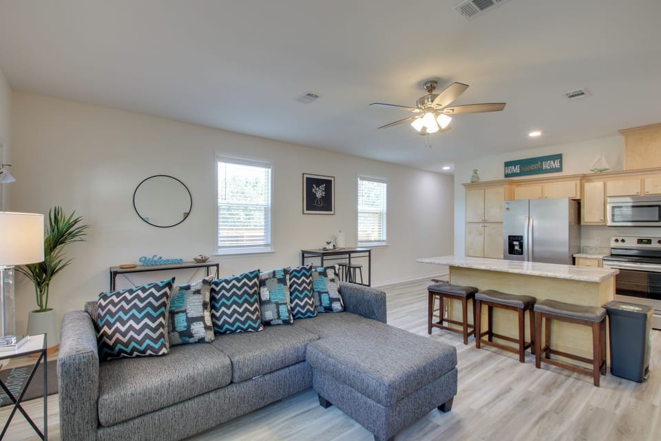 Living Area | Smart TV | Free WiFi | Window A/C Units