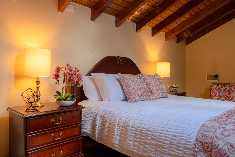 Deluxe Loft, 2 Bedrooms | Premium bedding, down comforters, minibar, in-room safe