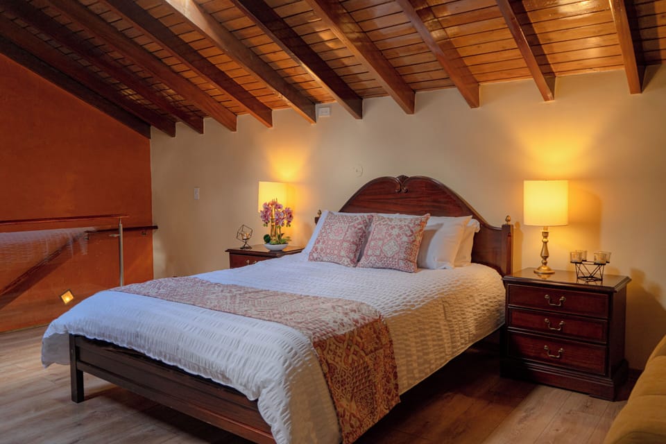 Deluxe Loft, 2 Bedrooms | Premium bedding, down comforters, minibar, in-room safe