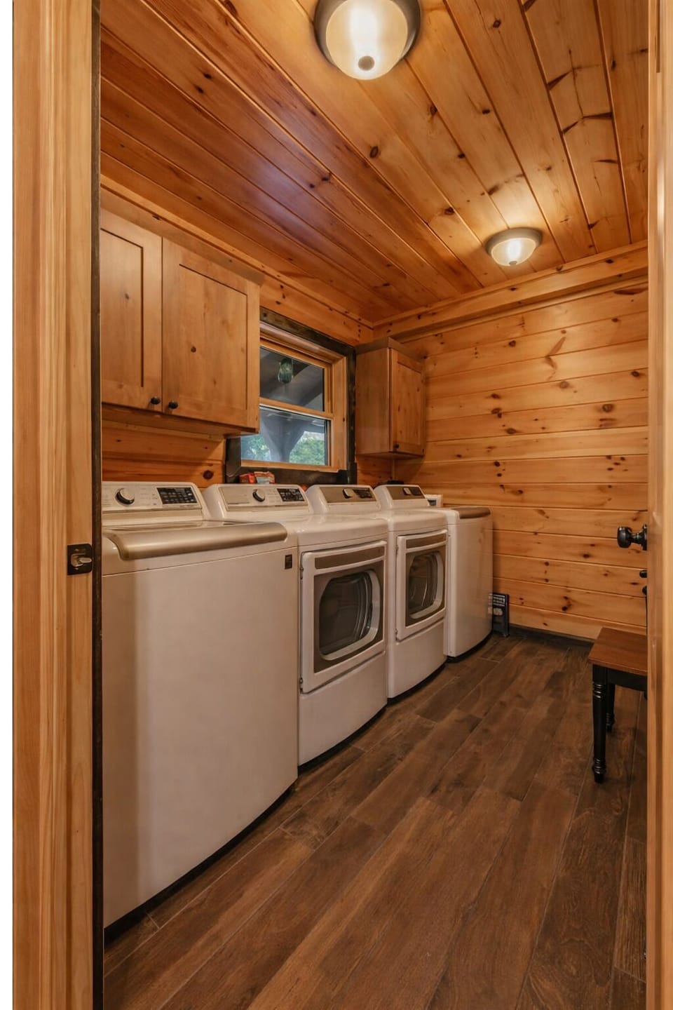 2 washers and 2 dryers