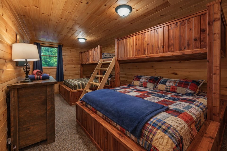 Twins over kings Bedroom #8 (lower level) sleeps 6