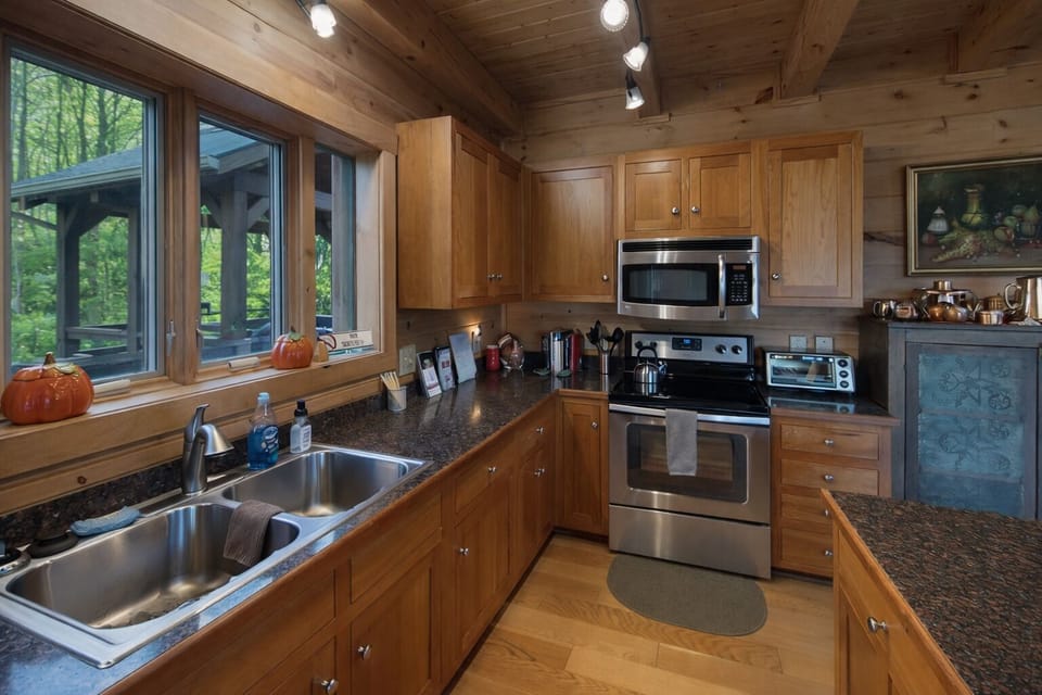 Pumpkin Kitchen view