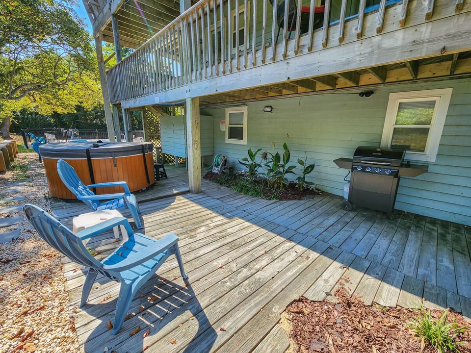 Private Hot Tub, Outdoor Shower & Patio 2022