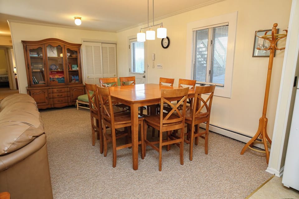 Dining 2 2025 - Level 1