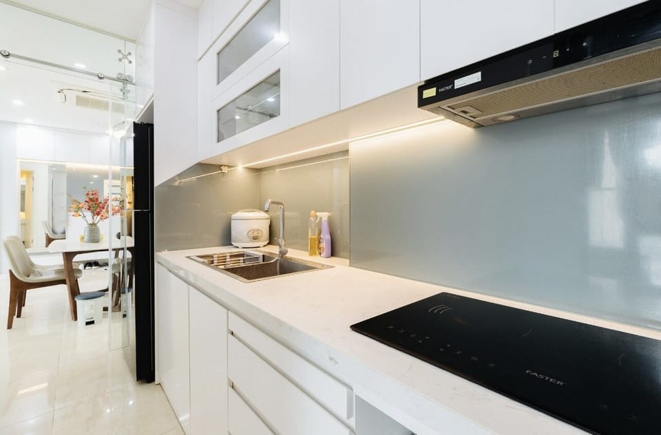 Luxury Apartment, 2 Bedrooms | Private kitchen | Fridge, microwave, stovetop, rice cooker