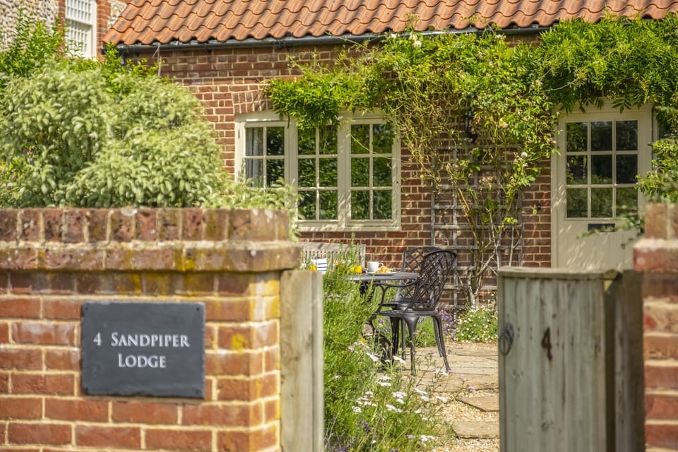 Welcome to Sandpiper Lodge, Great Walsingham