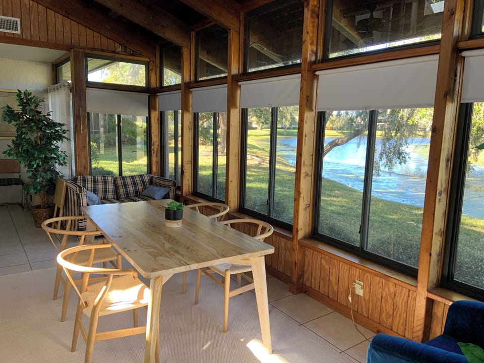 Lannai - view of ponds