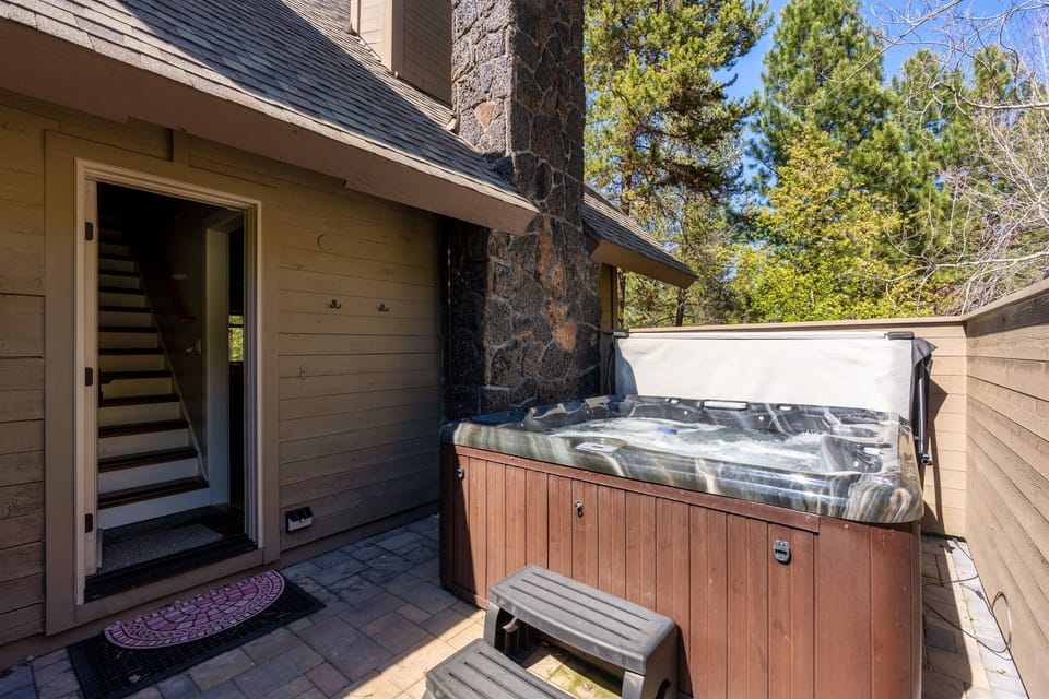 Private hot tub