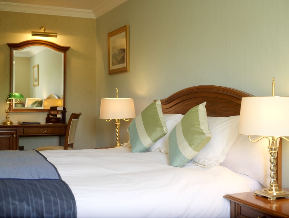Superior Deluxe Room | Premium bedding, in-room safe, iron/ironing board, free WiFi