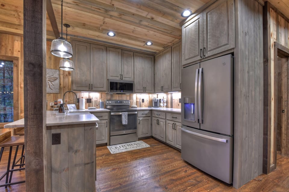 Fully stocked kitchen
