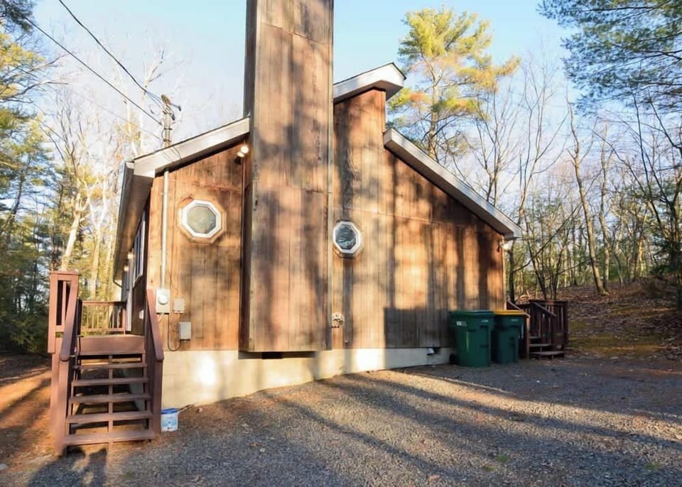 Cabin is well lit from the front, to the side, and from the back! 