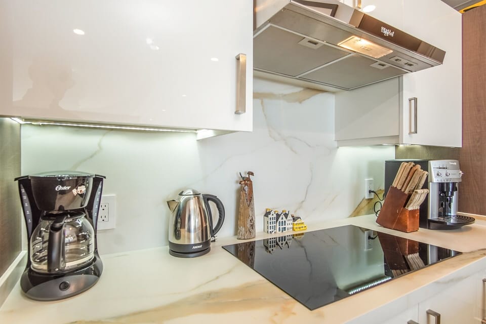 Kitchen appliances
