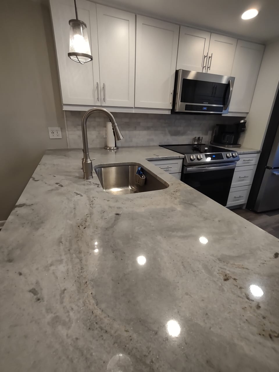 Kitchen- Large countertop space